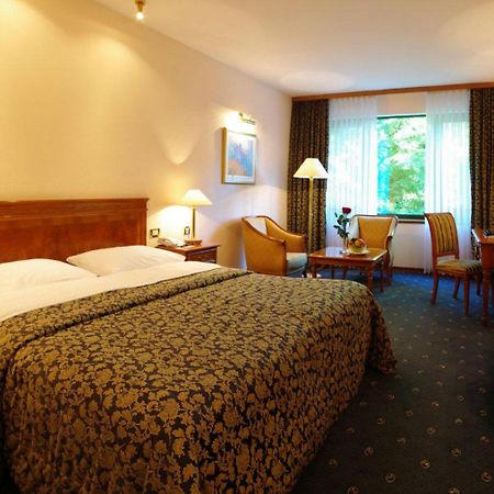 Hotel As Záhřeb Pokoj fotografie
