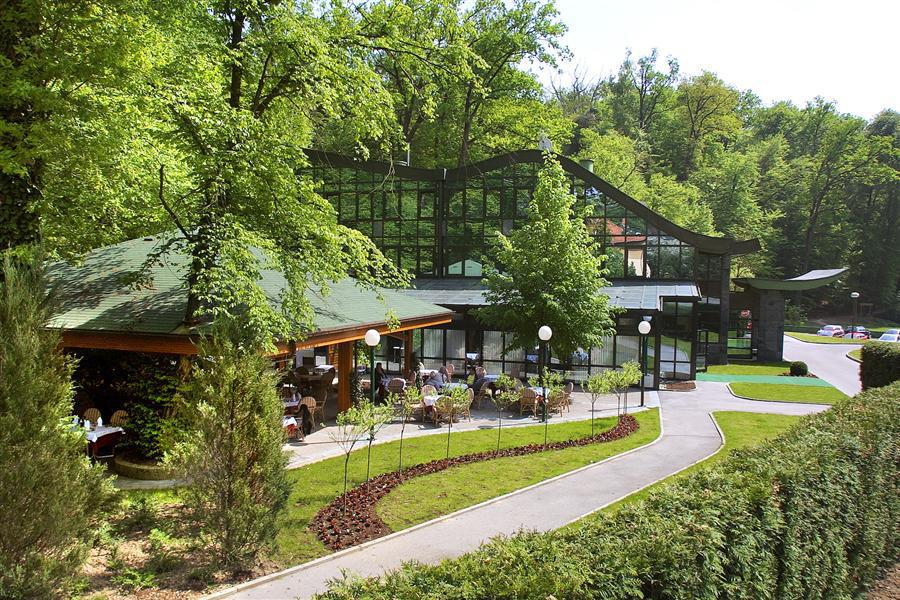 Hotel As Záhřeb Exteriér fotografie